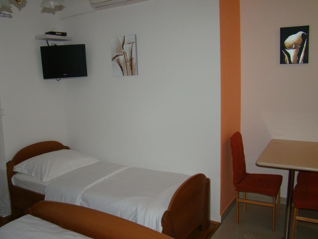 Apartments Villa Sunce Дуги-Рат Номер фото