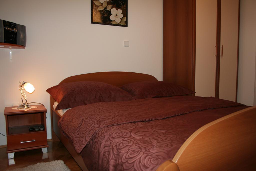 Apartments Villa Sunce Дуги-Рат Номер фото