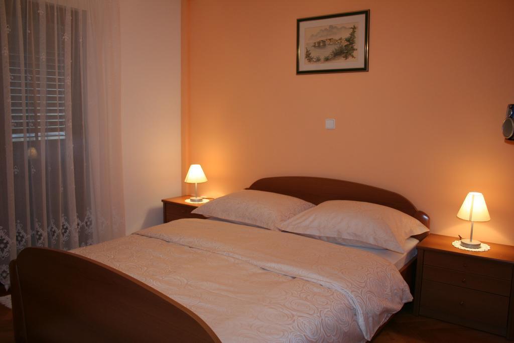 Apartments Villa Sunce Дуги-Рат Номер фото