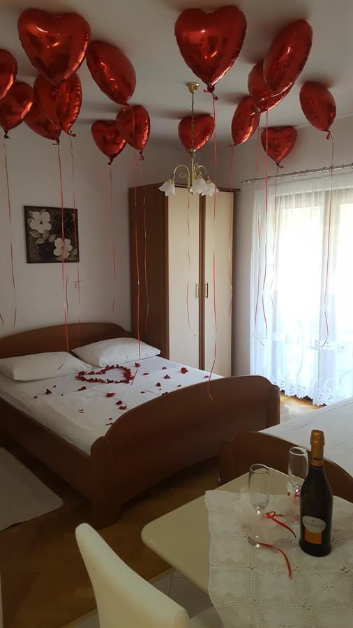 Apartments Villa Sunce Дуги-Рат Экстерьер фото