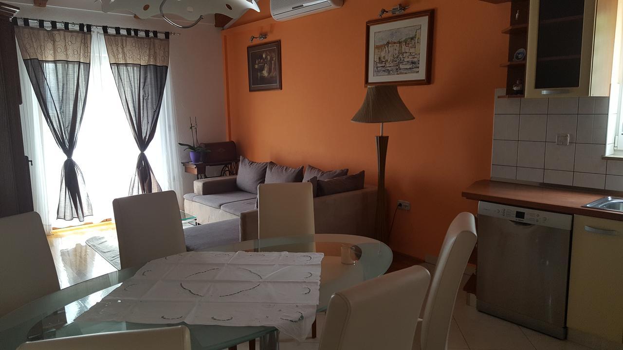 Apartments Villa Sunce Дуги-Рат Экстерьер фото